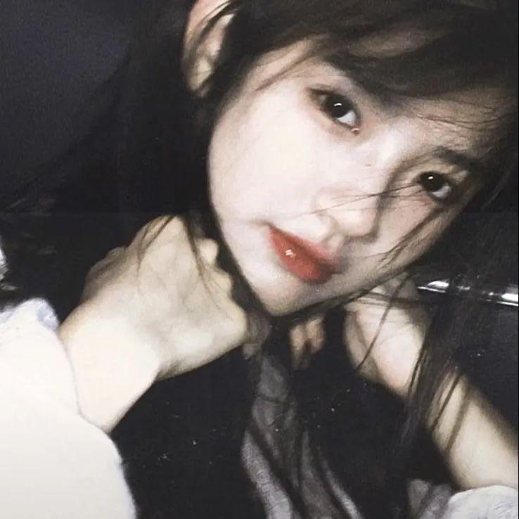 赤裸女羔羊